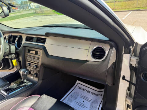 2010 Ford Mustang V6 Premium