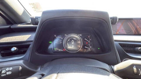 2022 Lexus UX 250h Luxury