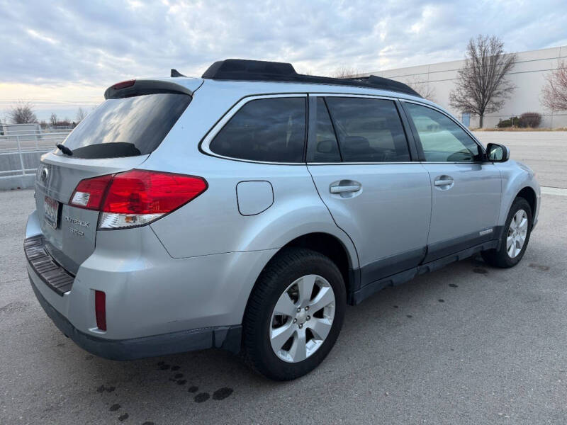 2012 Subaru Outback 3.6R Limited
