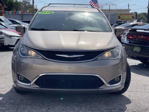 2018 Chrysler Pacifica Touring L