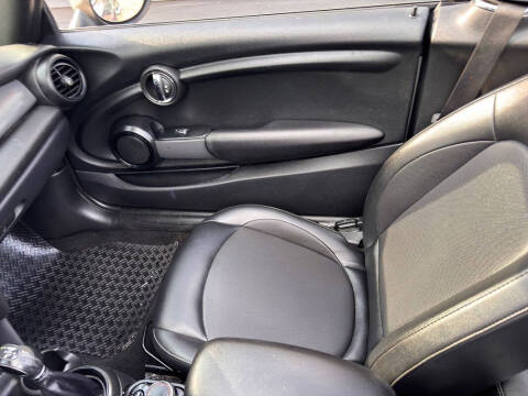 2019 MINI Convertible Cooper