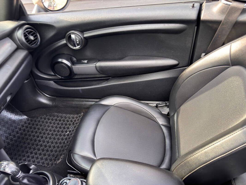 2019 MINI Convertible Cooper