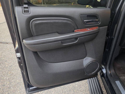 2012 Cadillac Escalade ESV Luxury