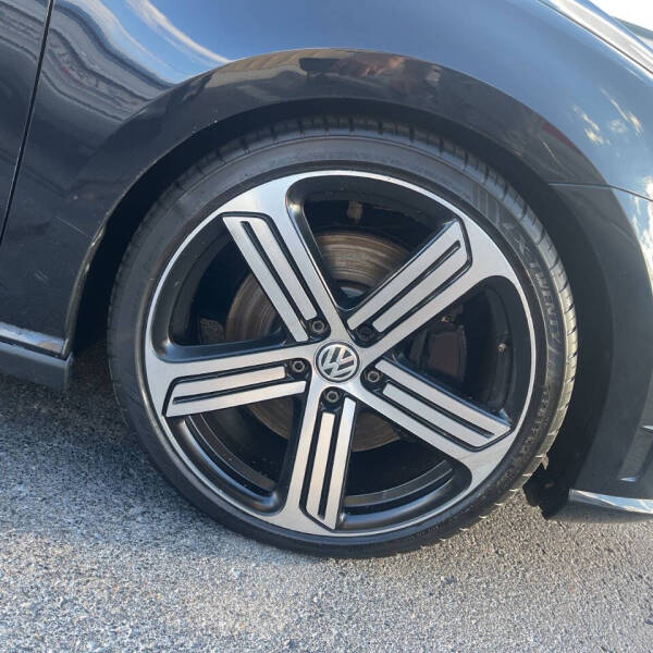 2016 Volkswagen Golf R 4Motion