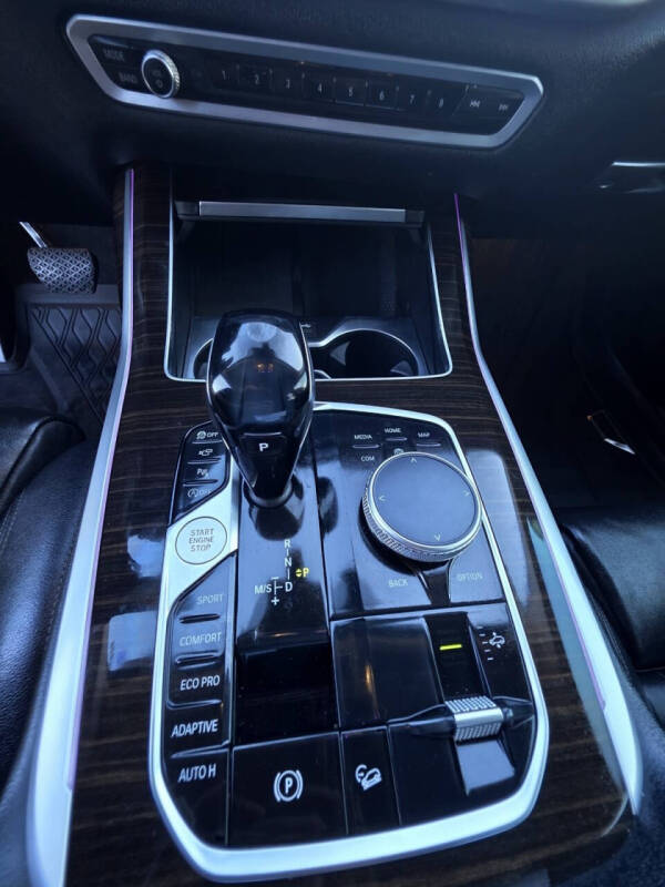 2019 BMW X7 xDrive50i