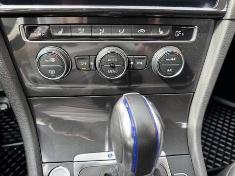 2019 Volkswagen e-Golf SEL Premium