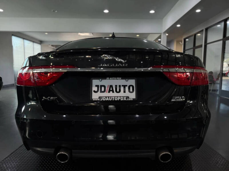 2017 Jaguar XF 35t Prestige