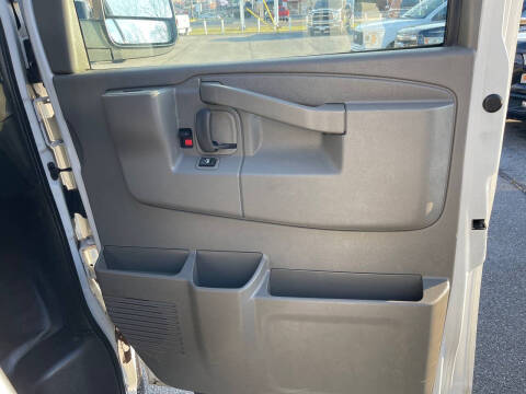 2019 GMC Savana 2500