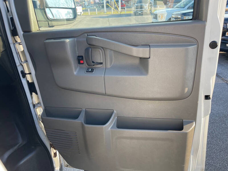 2019 GMC Savana 2500