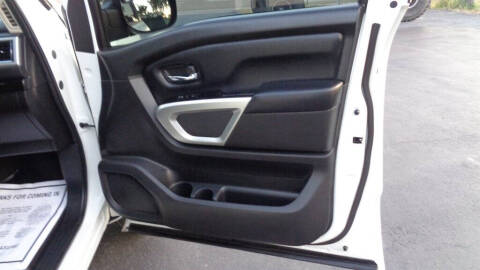 2018 Nissan Titan SV