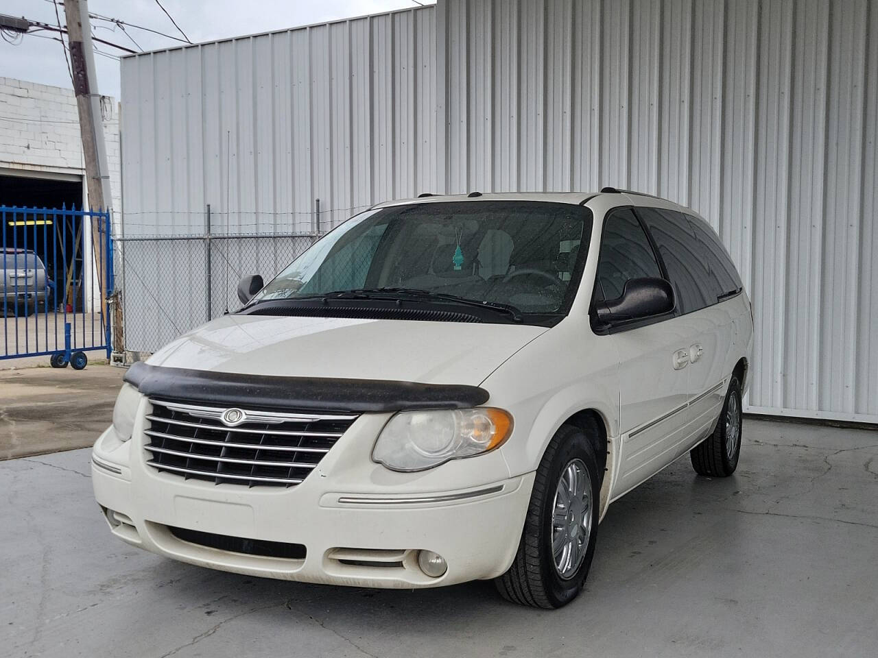 2007 Chrysler Town and Country for sale at Fort City Motors in Fort Smith, AR