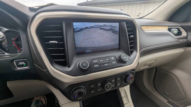 2019 GMC Acadia Denali