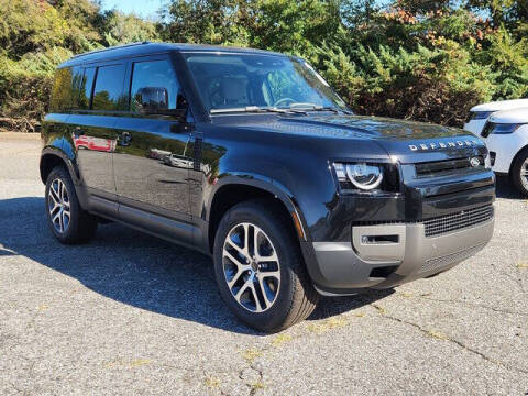 2026 Land Rover Defender 110 P300 S