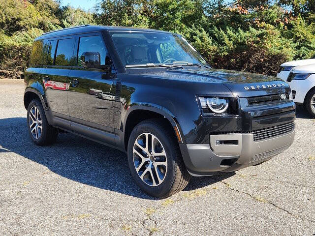 2026 Land Rover Defender 110 P300 S