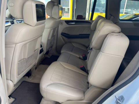 2015 Mercedes-Benz GL-Class GL 450 4MATIC