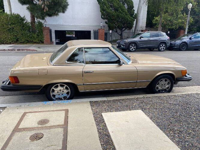 1982 Mercedes-Benz 380-Class 380 SL