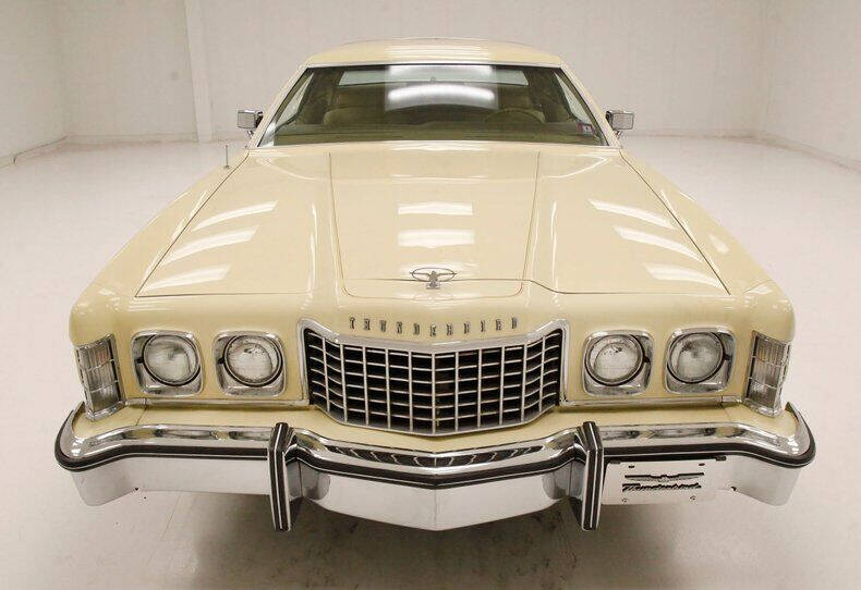 1976 Ford Thunderbird