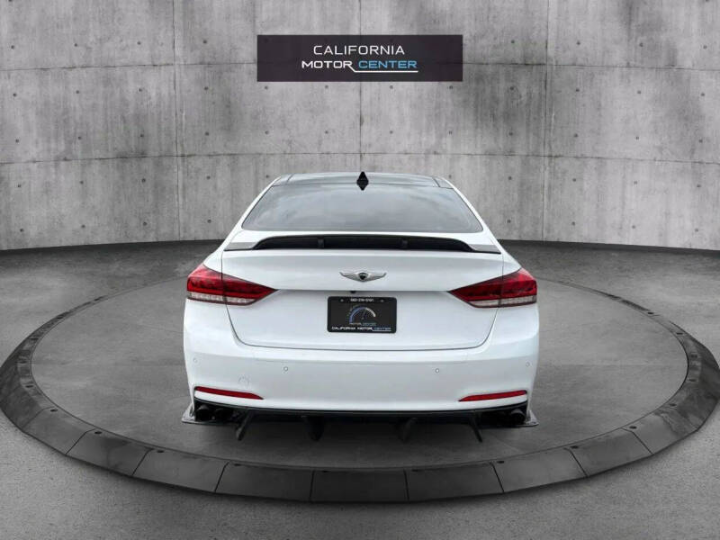 2016 Hyundai Genesis