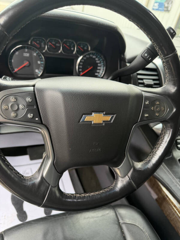 2016 Chevrolet Suburban LT