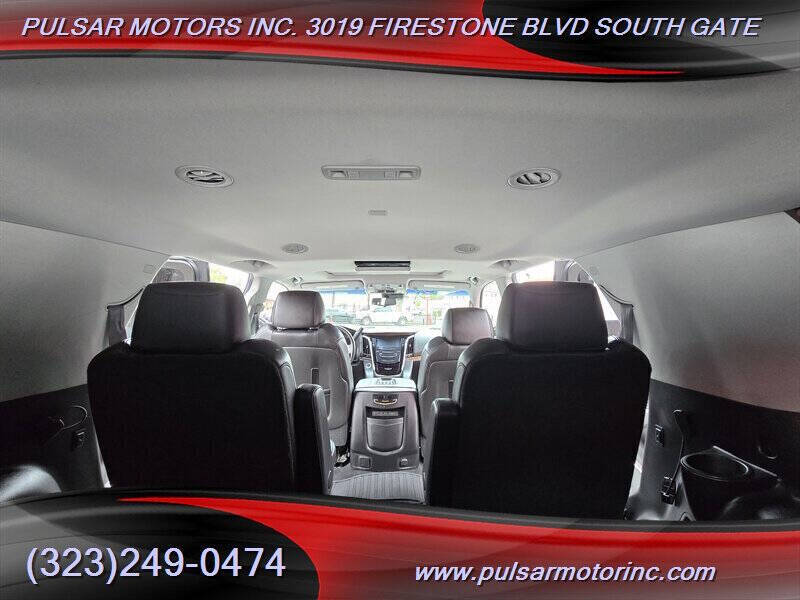 2017 Cadillac Escalade Luxury