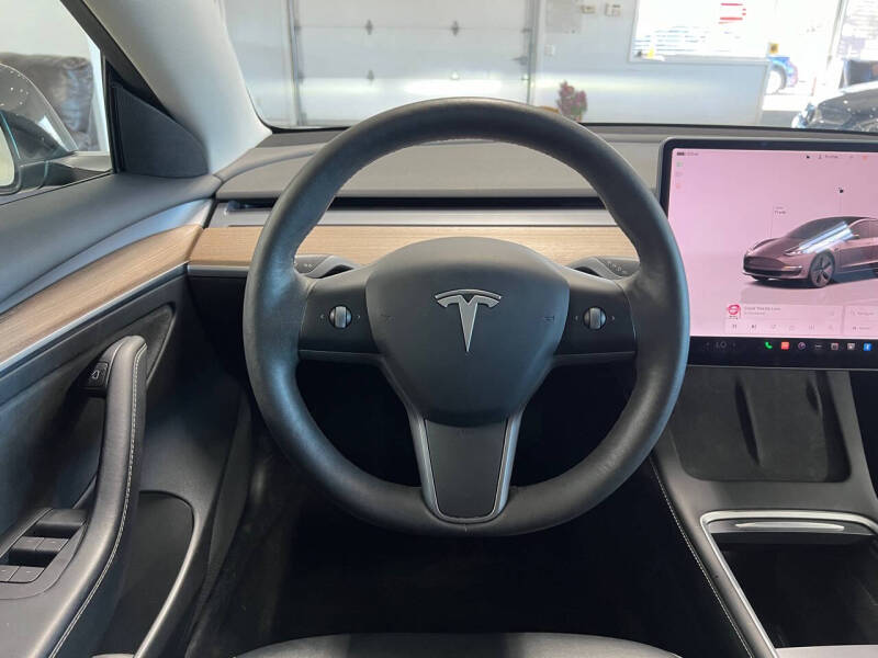 2022 Tesla Model 3 Base photo 11