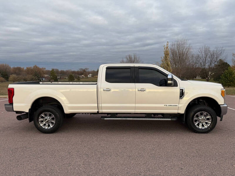 2017 Ford F-250 Super Duty Lariat