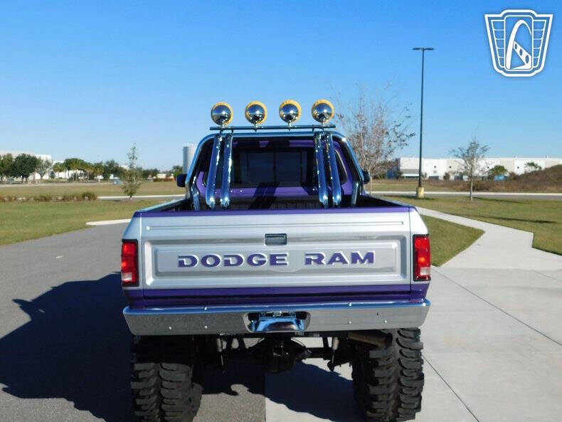 1985 Dodge RAM 350