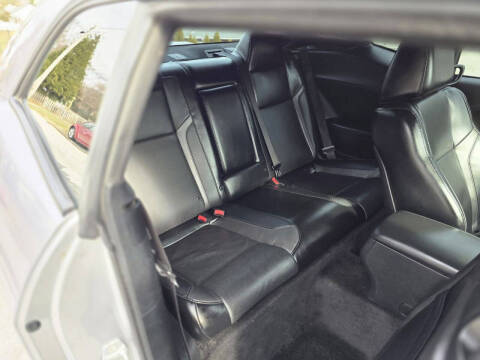 2015 Dodge Challenger SXT Plus