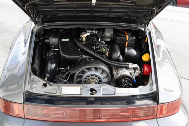 1992 Porsche 911 37
