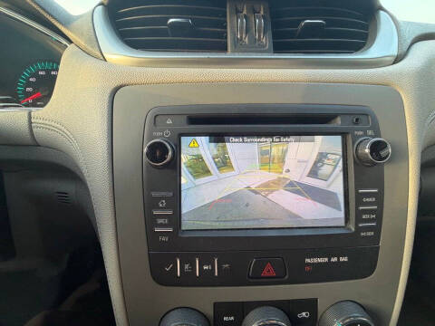 2017 Chevrolet Traverse LS