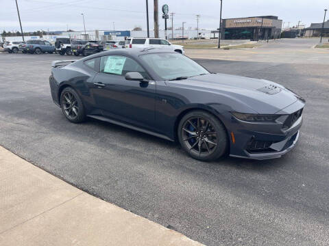 2025 Ford Mustang Dark Horse