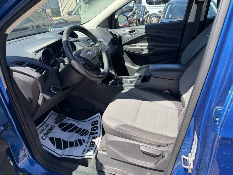 2017 Ford Escape S