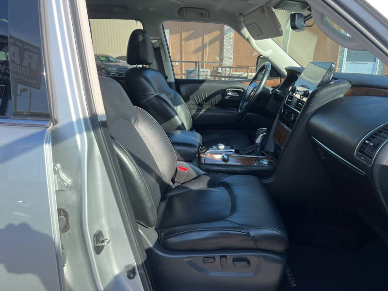 2022 Nissan Armada SL