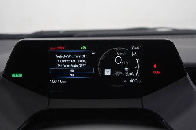 2025 Toyota Prius XLE