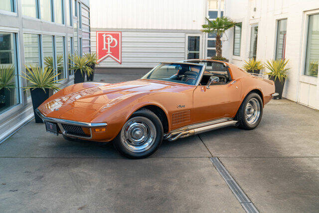 1972 Chevrolet Corvette 2