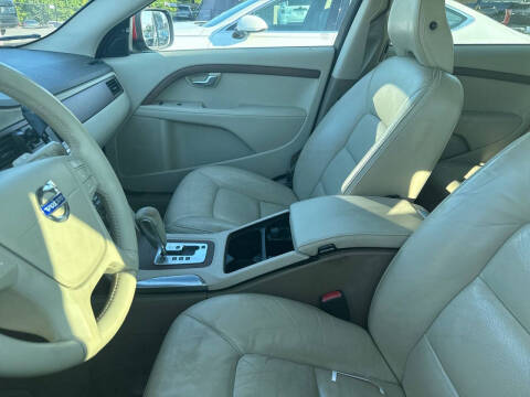 2011 Volvo XC70 3.2