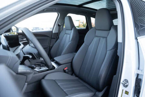 2025 Audi Q5 quattro Prestige TFSI