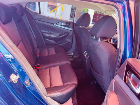 2017 Nissan Maxima