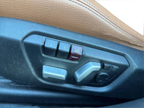 2017 BMW 3 Series 330i xDrive