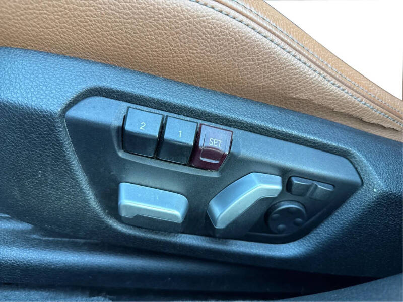 2017 BMW 3 Series 330i xDrive