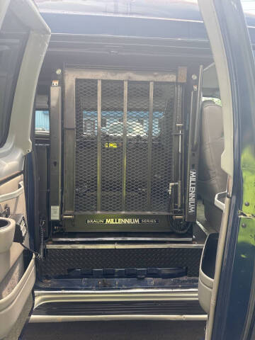 2010 Ford E-Series E-250