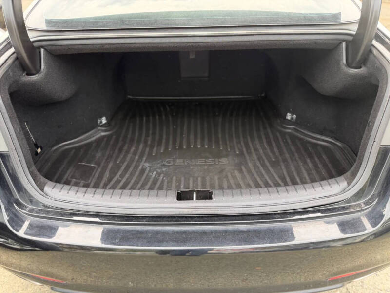 2015 Hyundai Genesis