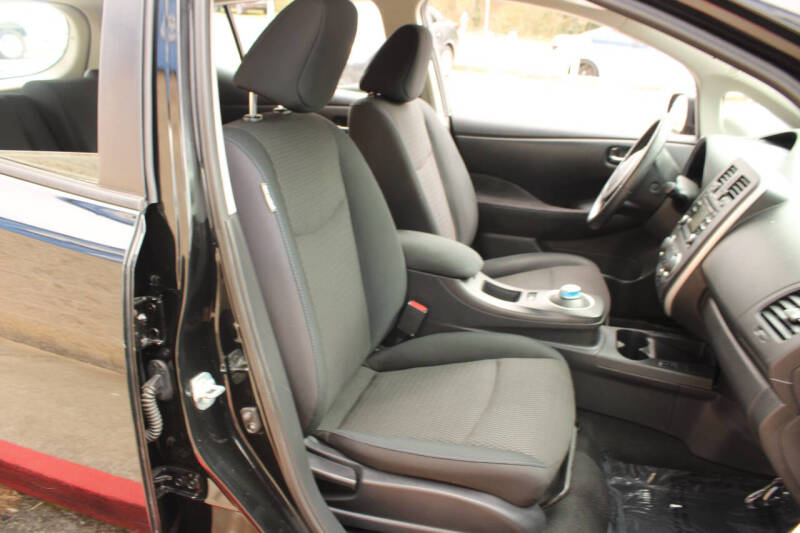 2015 Nissan LEAF