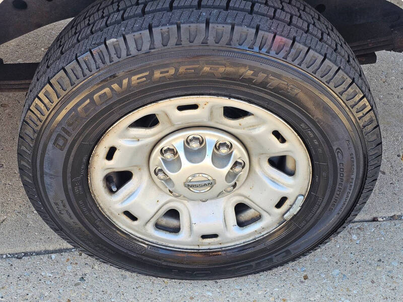 2012 Nissan NV 2500 HD S