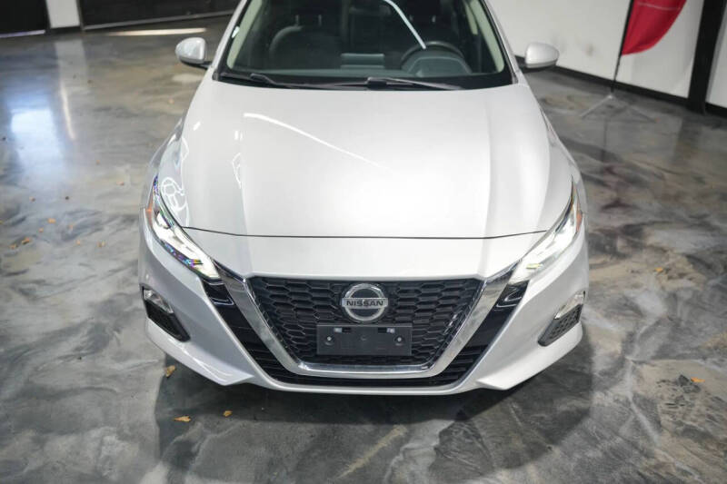 2021 Nissan Altima 2.5 SV
