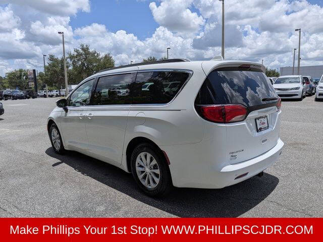 2017 Chrysler Pacifica Touring