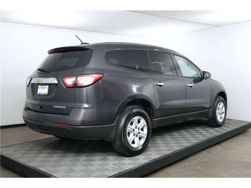 2016 Chevrolet Traverse LS