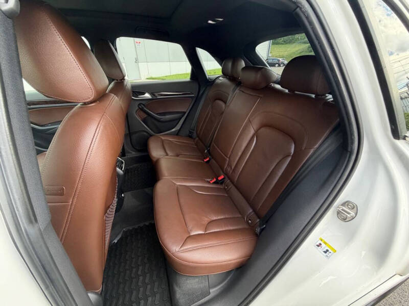 2016 Audi Q3 2.0T quattro Premium Plus