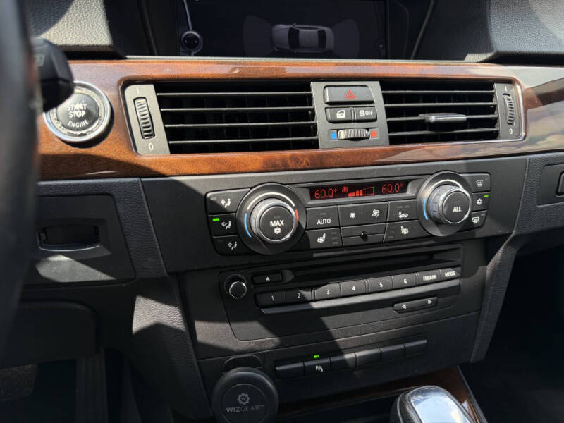 2012 BMW 3 Series 328i