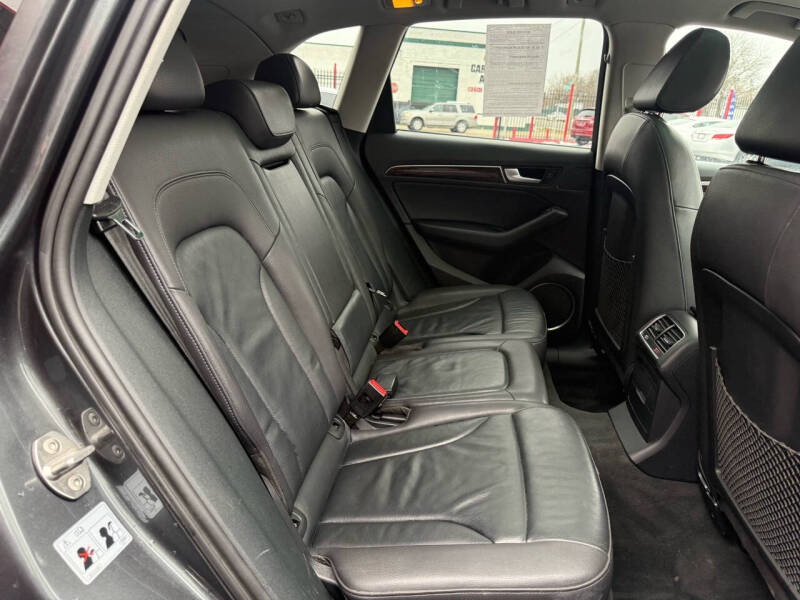 2017 Audi Q5 2.0T quattro Premium Plus